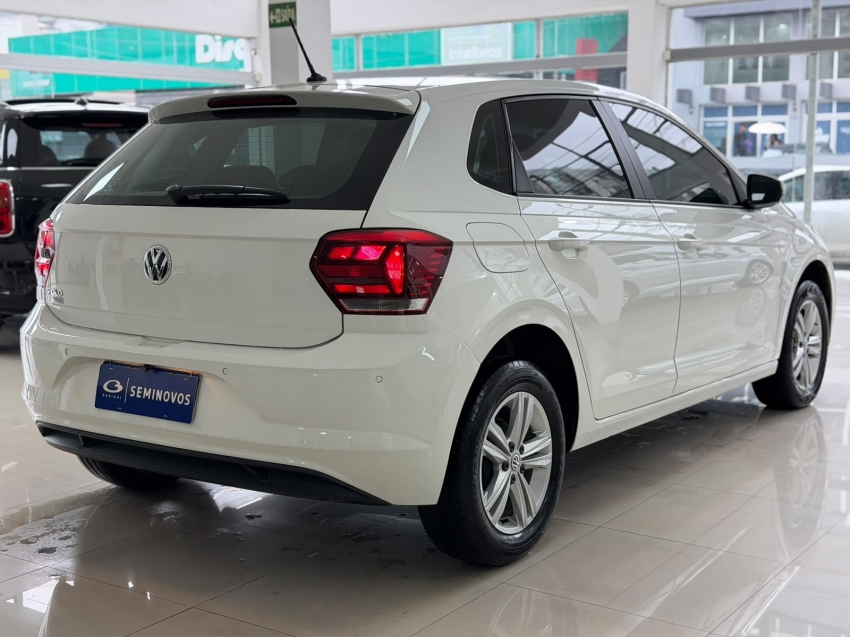 volkswagen polo 1.0 mpi total flex manual 4p 20196
