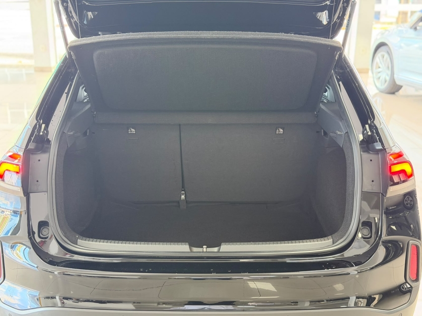 volkswagen nivus 1.0 200 tsi total flex highline automatico 4p 20257