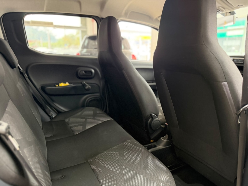 fiat mobi 1.0 evo flex like. manual 4p 20198