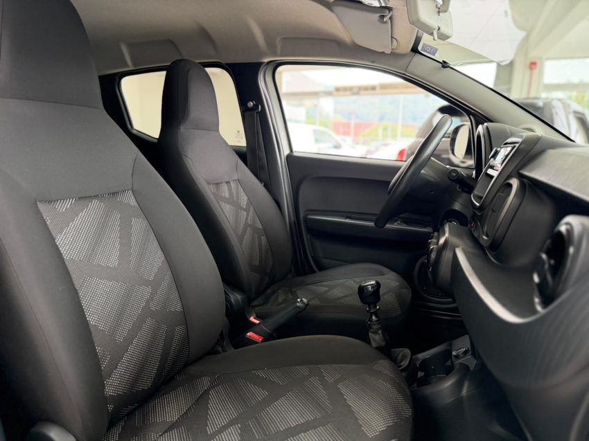 fiat mobi 1.0 evo flex like. manual 4p 201911
