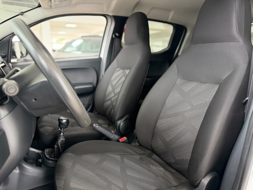 fiat mobi 1.0 evo flex like. manual 4p 201914