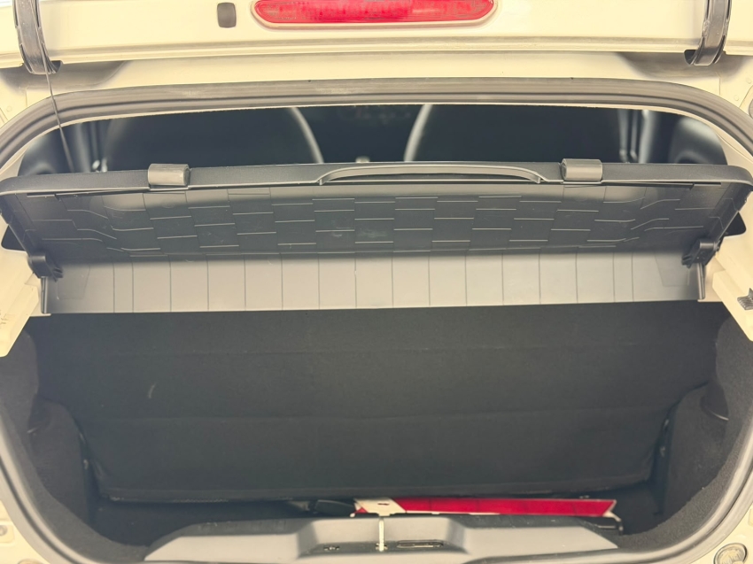 fiat mobi 1.0 evo flex like. manual 4p 20197