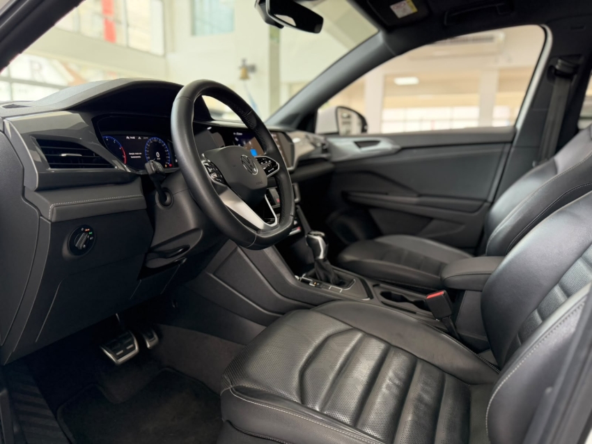 volkswagen taos 1.4 250 tsi total flex highline automatico 4p 202313