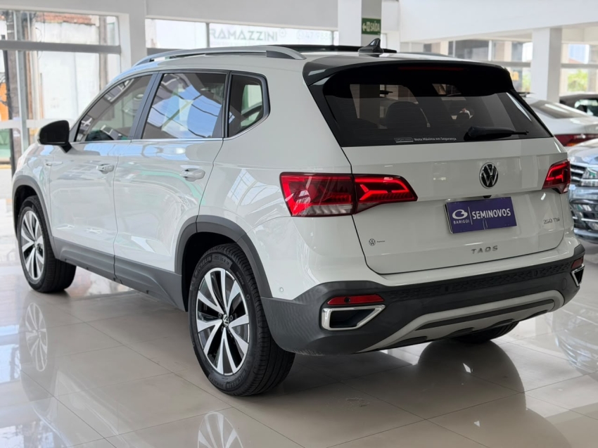 volkswagen taos 1.4 250 tsi total flex highline automatico 4p 20234
