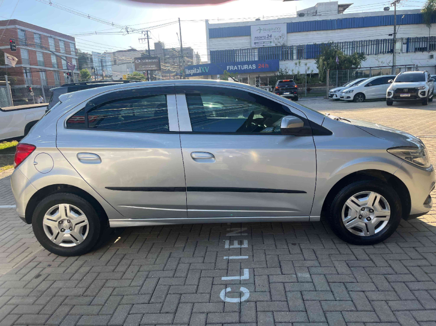 chevrolet onix 1.0 mpfi lt 8v flex 4p manual 20143