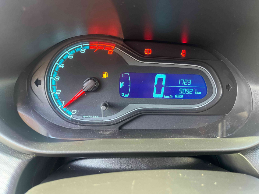 chevrolet onix 1.0 mpfi lt 8v flex 4p manual 201412