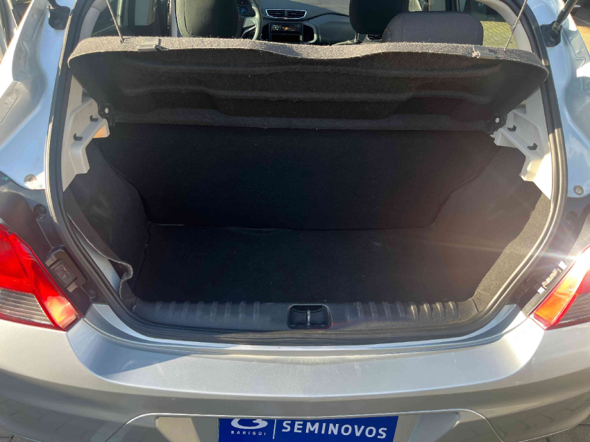 chevrolet onix 1.0 mpfi lt 8v flex 4p manual 20145