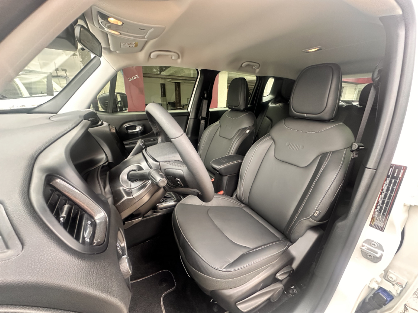 jeep renegade 1.3 t270 turbo flex longitude at6 2025