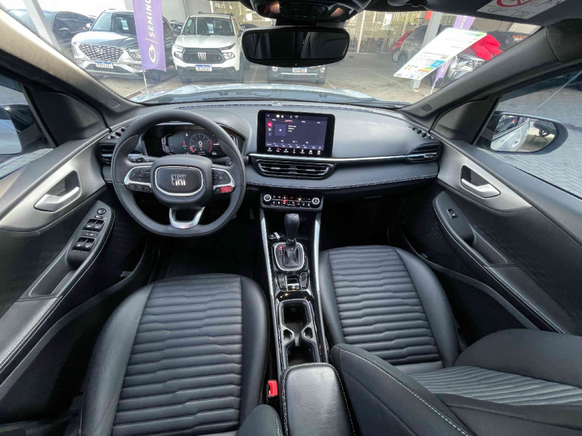 fiat fastback flex automatico 2025