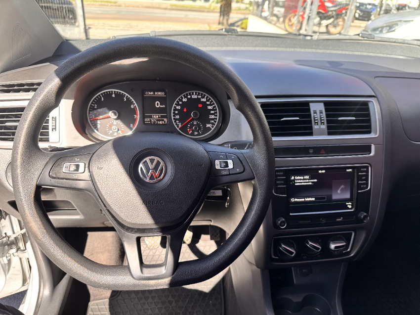 volkswagen fox 1.6 msi total flex connect 4p manual 2019