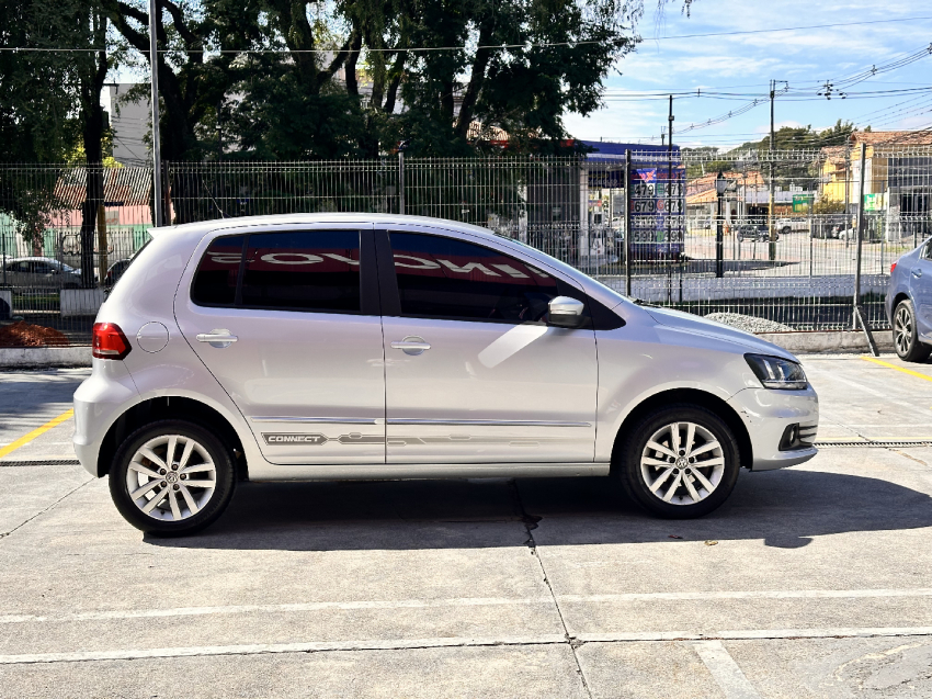 volkswagen fox 1.6 msi total flex connect 4p manual 2019