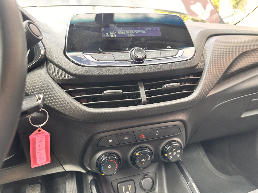 chevrolet onix 1.0 flex 2024