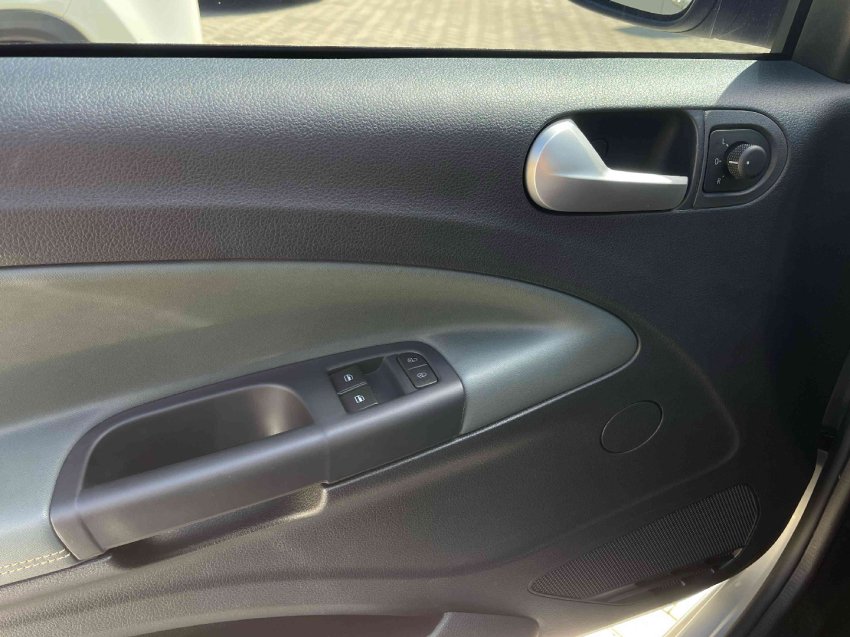 volkswagen saveiro 1.6 flex manual 2025