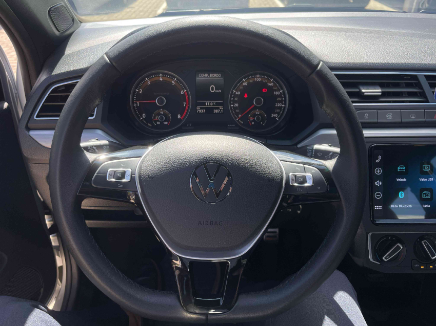 volkswagen saveiro 1.6 flex manual 2025