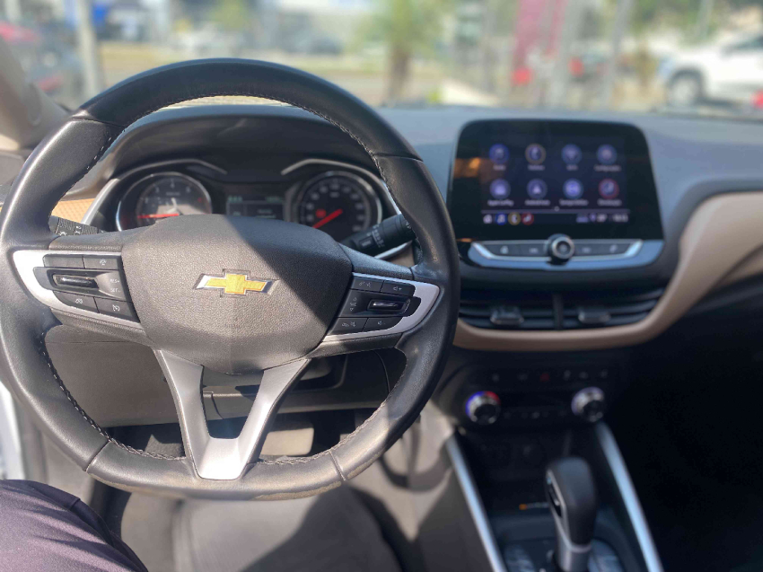 chevrolet onix 1.0 turbo flex plus premier automatico 4p 2024