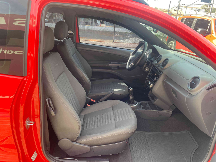 volkswagen saveiro 1.6 cross cd 16v flex 2p manual 2016