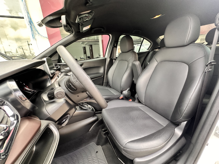 fiat cronos 1.3 firefly flex precision cvt 4p automatico 2025