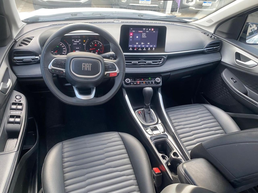fiat fastback 1.0 turbo 200 flex audace cvt 4p automatico 2025