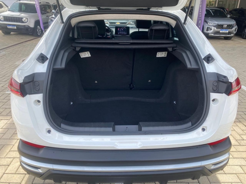 fiat fastback 1.0 turbo 200 flex audace cvt 4p automatico 2025