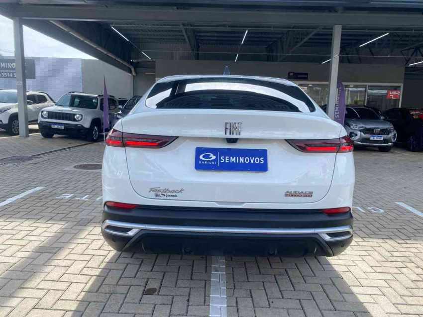 fiat fastback 1.0 turbo 200 flex audace cvt 4p automatico 2025