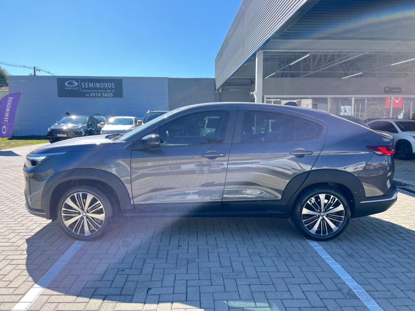 fiat fastback 1.0 turbo 200 flex audace cvt 4p automatico 2025