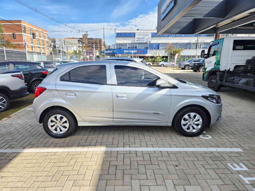 chevrolet onix 1.0 flex manual 2018
