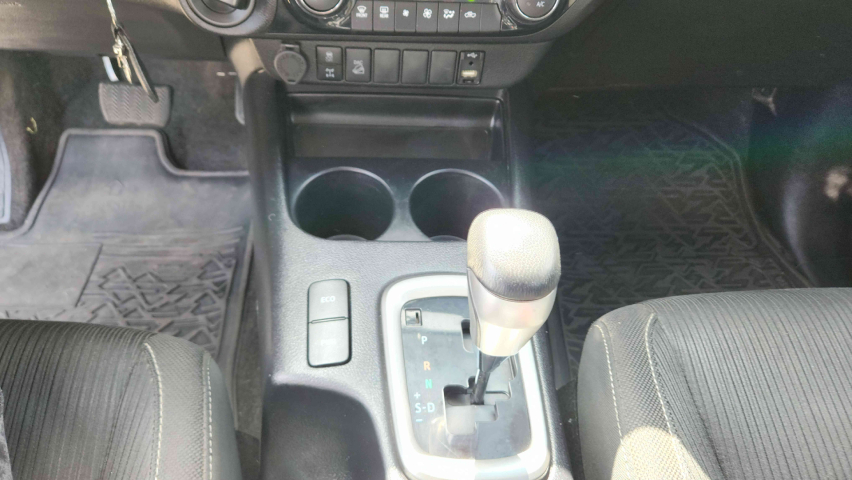 toyota hilux 2.8 d-4d turbo diesel cd sr 4x4 automatico 4p 2024
