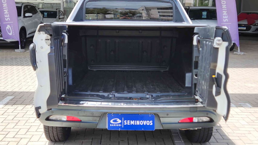 fiat toro 1.3 turbo 270 flex freedom at6 2.0 diesel 4p automatico 2022