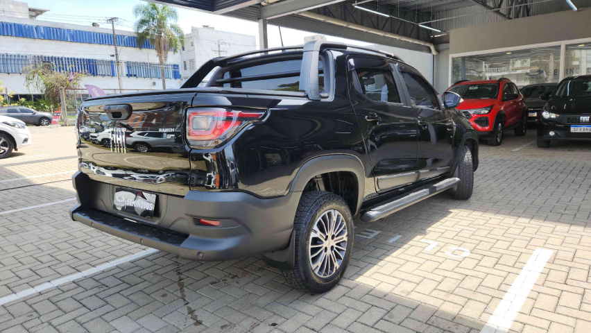 fiat strada 1.3 firefly flex ranch cd cvt 4p automatico 2023