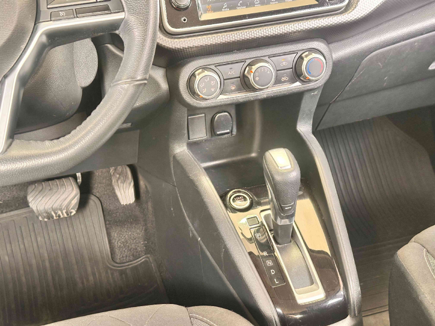 kicks 1.6 16v sv cvt flex 2020/21