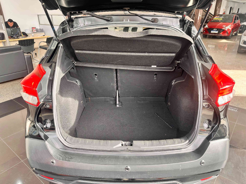 kicks 1.6 16v sv cvt flex 2020/21