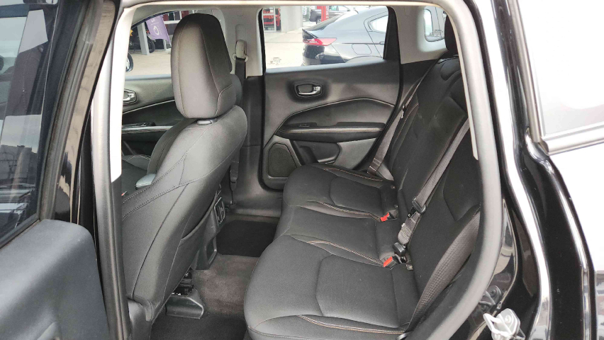 jeep compass 2.0 16v flex longitude automatico 4p 2017