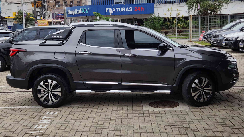 fiat toro 1.3 flex automatico 2024