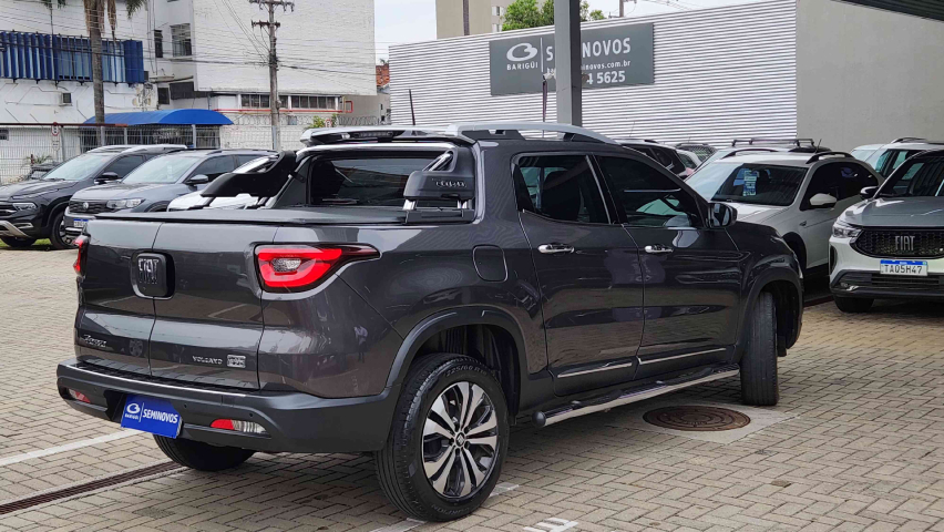 fiat toro 1.3 turbo 270 flex volcano at6 4p automatico 20244