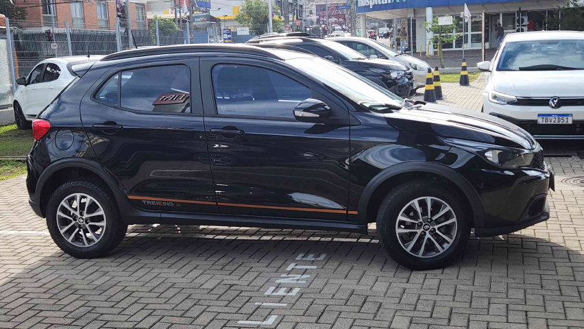 fiat argo 1.3 firefly flex trekking cvt 4p automatico 20233