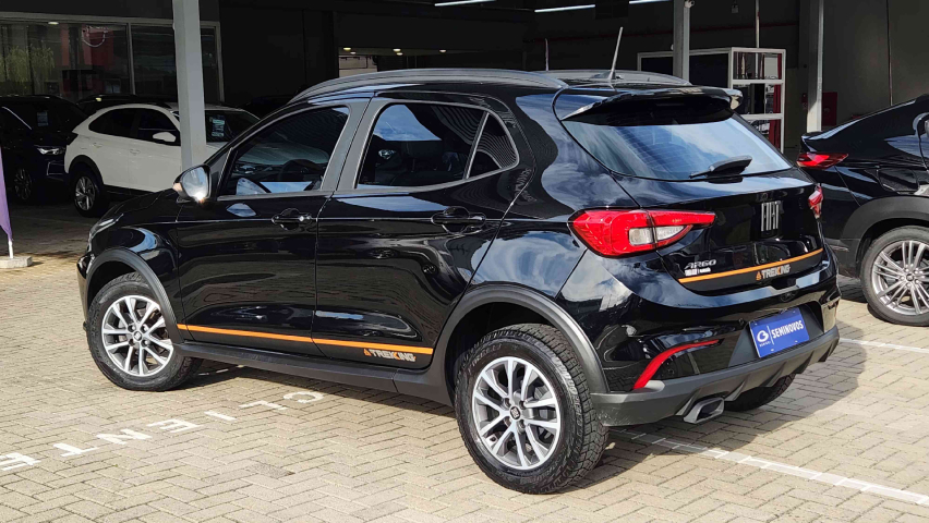 fiat argo 1.3 firefly flex trekking cvt 4p automatico 20237