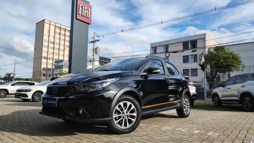 fiat argo 1.3 firefly flex trekking cvt 4p automatico 2023