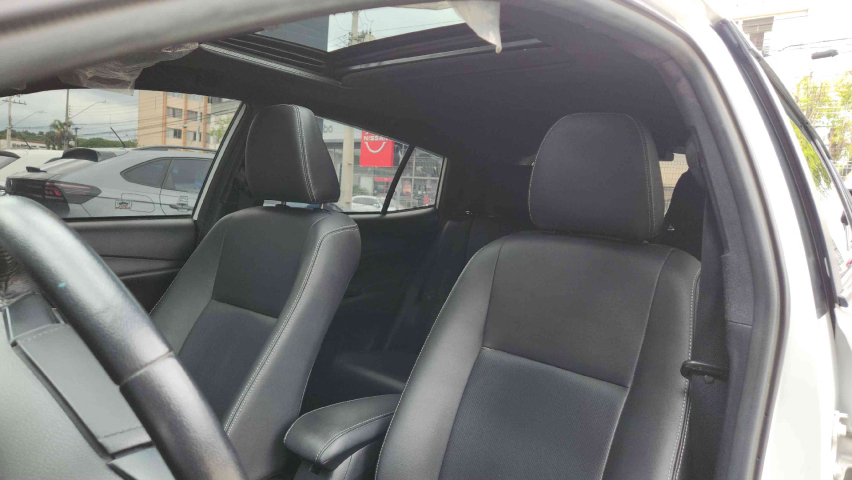 toyota yaris 1.5 flex automatico 202214