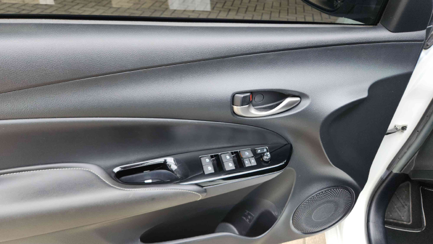 toyota yaris 1.5 flex automatico 202212