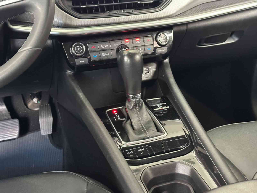 jeep compass 1.3 t270 turbo flex longitude at6 4p automatico 202219