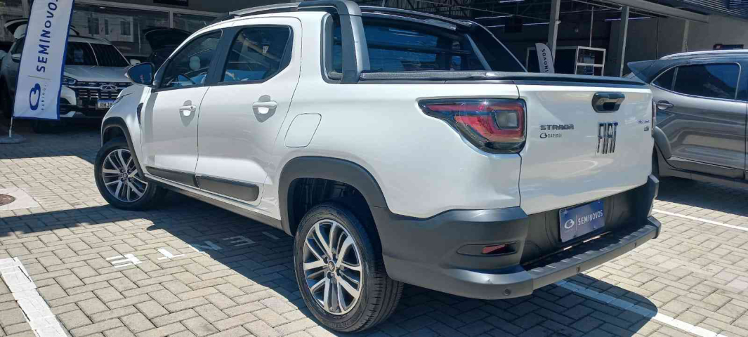 fiat strada 1.3 firefly flex volcano cd cvt 4p automatico 20257