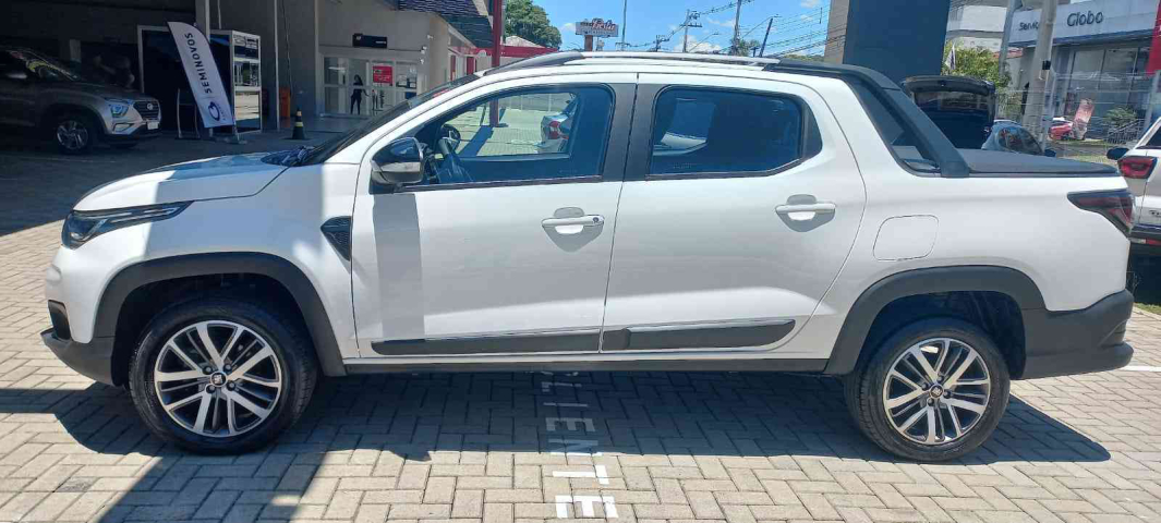 fiat strada 1.3 firefly flex volcano cd cvt 4p automatico 20258