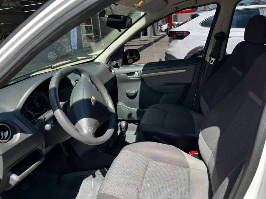 chevrolet celta 1.0 flex manual 201512