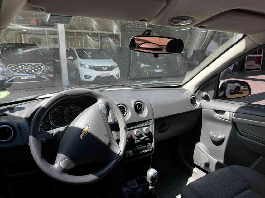chevrolet celta 1.0 flex manual 201510