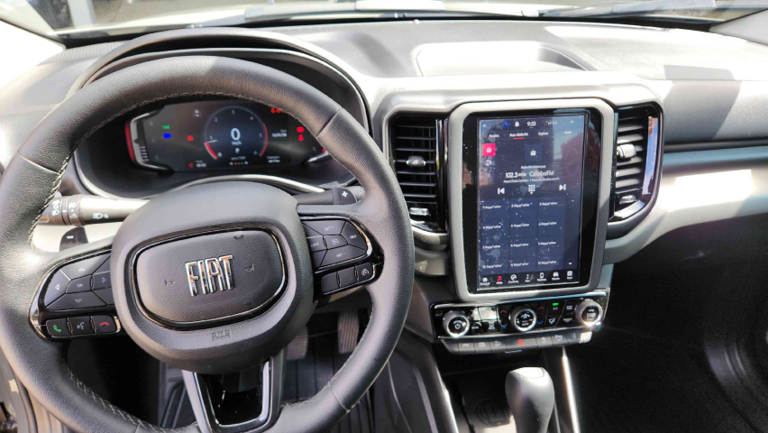 fiat toro 2.0 16v turbo diesel volcano 4wd at9 4p automatico 202515