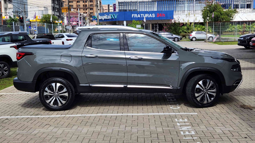 fiat toro 2.0 16v turbo diesel volcano 4wd at9 4p automatico 20253