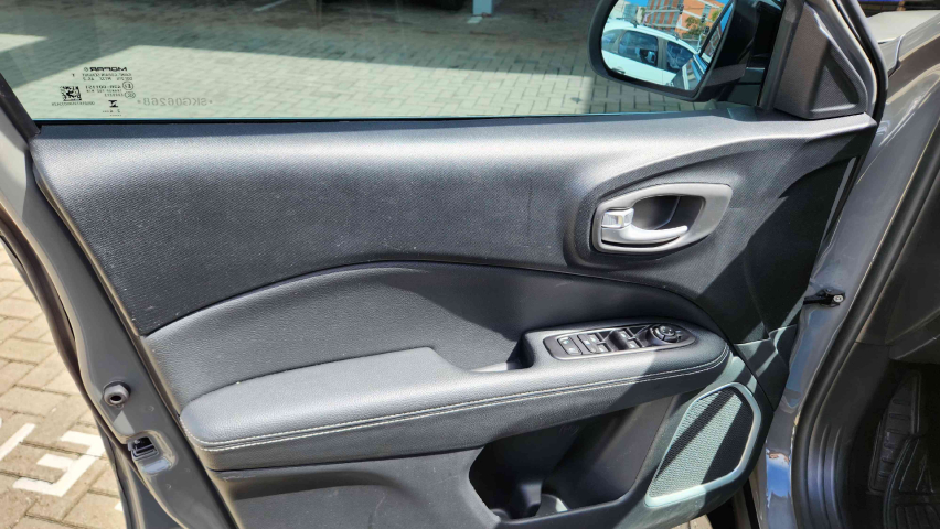 fiat toro 2.0 16v turbo diesel volcano 4wd at9 4p automatico 202512