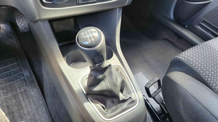 volkswagen fox 1.6 msi total flex connect 4p manual 202119