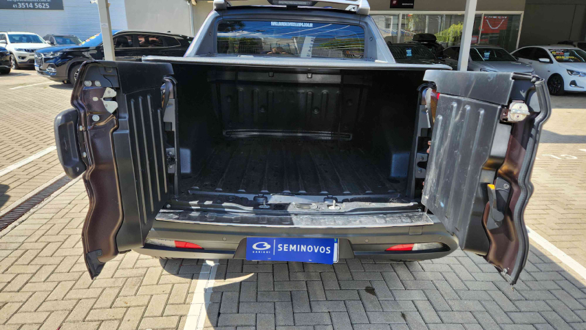 fiat toro 1.3 turbo 270 flex volcano at6 4p automatico 20226