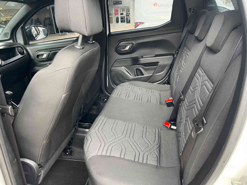 fiat strada 1.3 firefly flex volcano cd manual 4p 20258